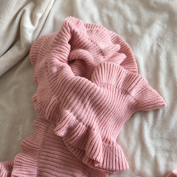 Land's End cherry pink ruffle scarf hat globes - Picture 6 of 8